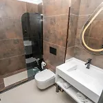 216 Ruby Hotel 4*
